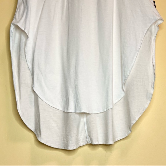 Free Label High-low hem T-shirt - Picture 4 of 4